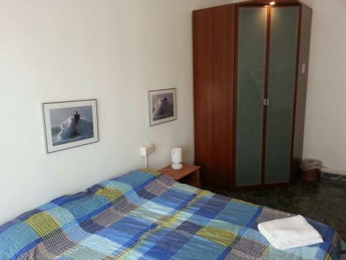 Hostal A Due Passi Dal Treno Affittacamere