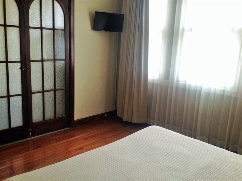 Residencia Costa Rica Guesthouse