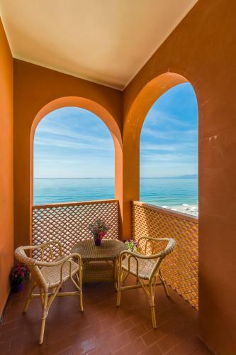 Hotel Miramare Di Varigotti