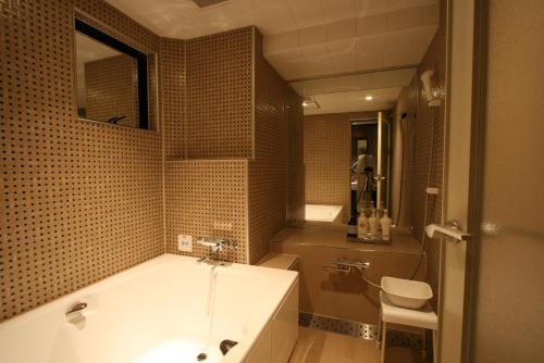Hotel Varkin (adult Only)