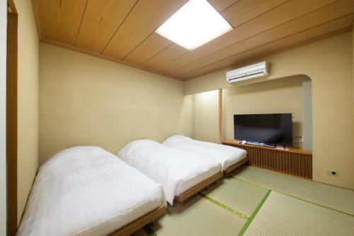 Centurion Ladies Hostel Ueno Park (female Only)