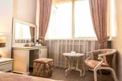 Grand Sapphire Hotel