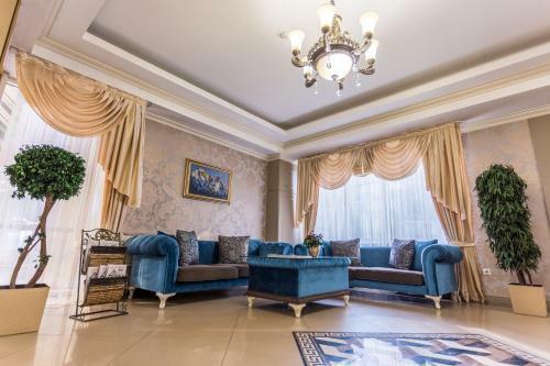 Grand Sapphire Hotel