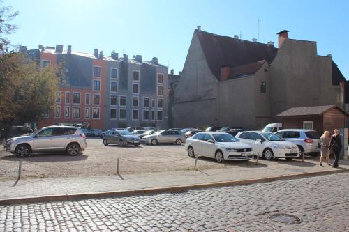 Three-bedroom Apartment On Peldu 19