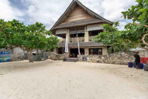 Hostal Kainalu Shipwrecks Villa