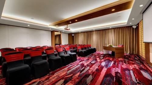 Hotel The Fern - Goregaon