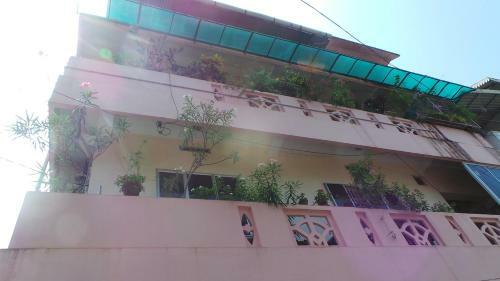 Crystalica Home Stay