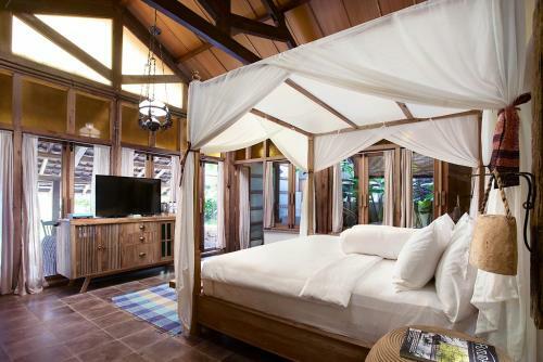 Hotel Desa Alamanis Resort Vila