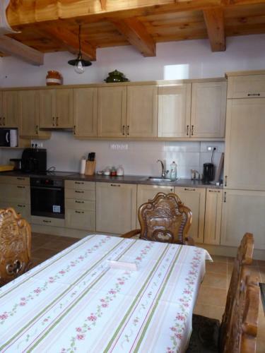 T�nd�rgy�ngye Apartmanh�z