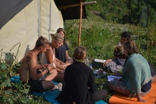 Dhanaulti Camp Homes And Retreat