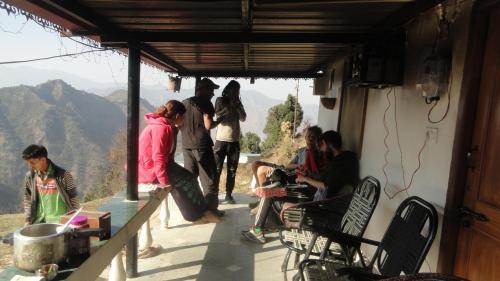 Dhanaulti Camp Homes And Retreat