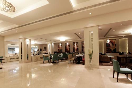 Hotel Lemon Tree Premier, Leisure Valley 2, Gurugram
