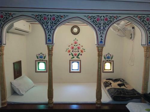 Bed & Breakfast Khandaka Mahal - A Heritage Hotel