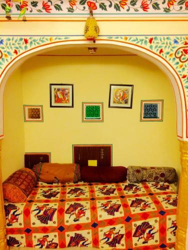 Bed & Breakfast Khandaka Mahal - A Heritage Hotel