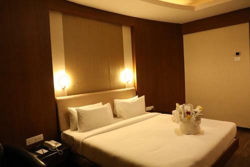Hotel The Thangam Grand