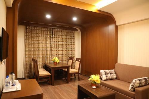 Hotel The Thangam Grand