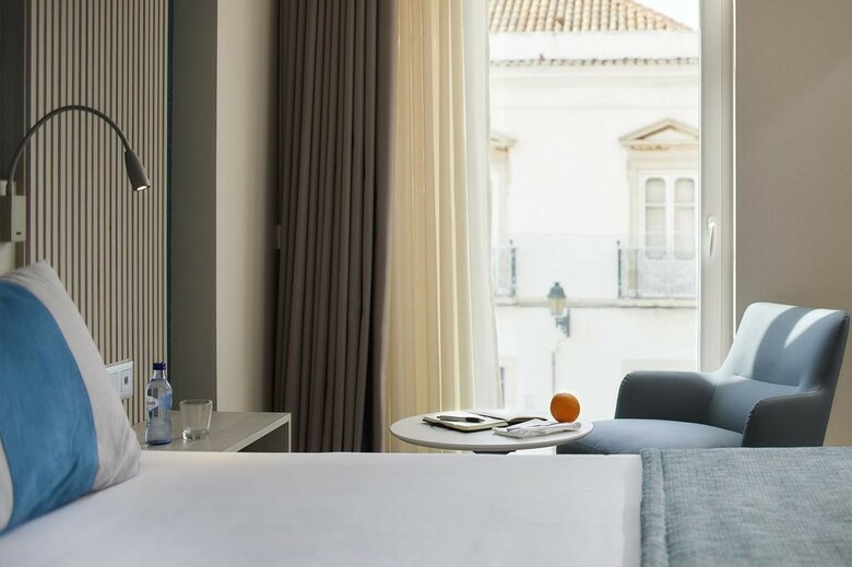 Hotel Faro & Beach Club