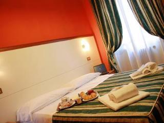 Hotel Bogart 2