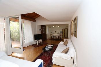 Residencia Hotel La Reunion Incoming