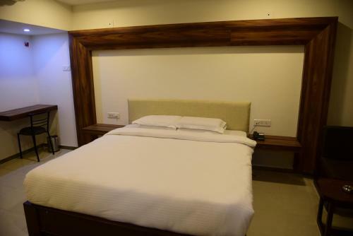 Hotel Shagun Residency