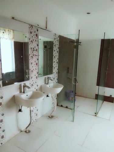 Hostal Park View Residency