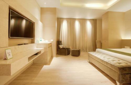 Hotel Grand Bhabendra Alay