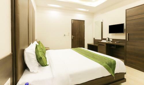 Hotel Bliss