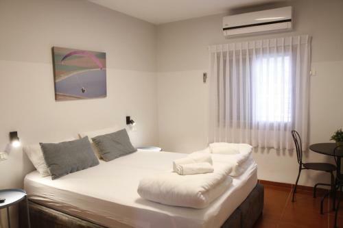 Bait Alfa Kibbutz Country Lodging