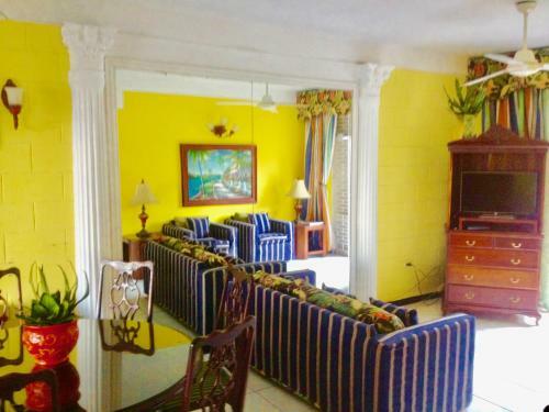 1st Class Sea Edge Villa 2