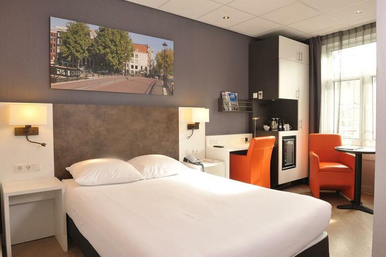Hotel Amsterdam De Roode Leeuw