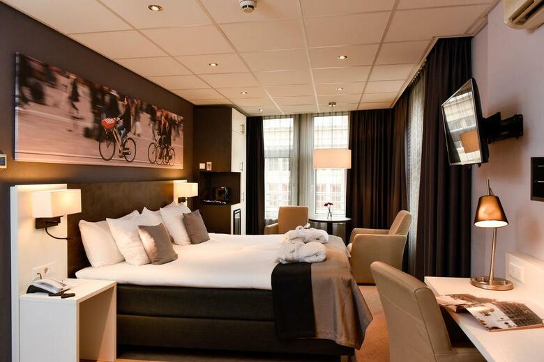 Hotel Amsterdam De Roode Leeuw