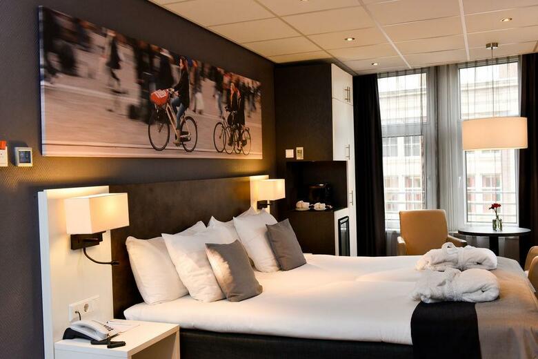 Hotel Amsterdam De Roode Leeuw
