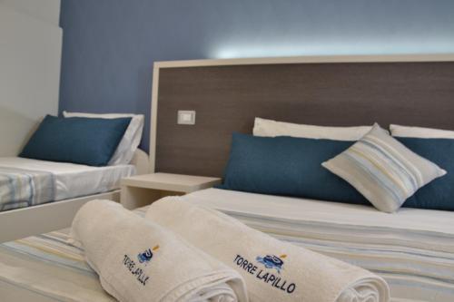 Hostal Affittacamere Torre Lapillo