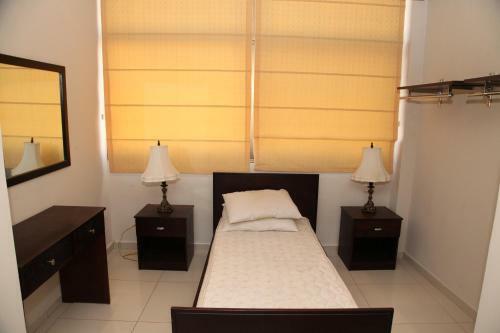 Al Qaderi Apartment Hotel