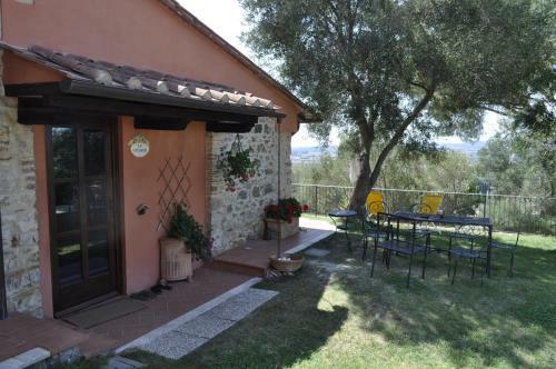 Agroturismo Tenuta Poggetti E Santa Laura