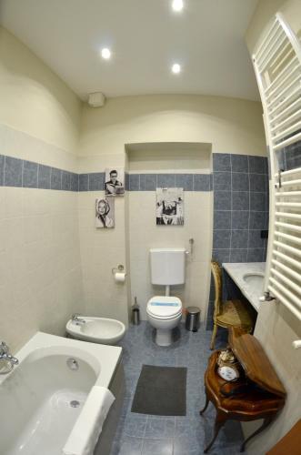 Hostal La Corte Room & Breakfast