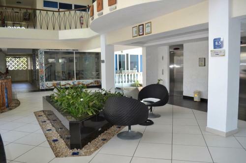 Cowrie Beach Studio Apartment