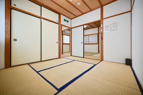 ?? ??? Kamo River Machiya Halo House