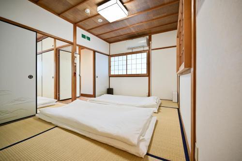 ?? ??? Kamo River Machiya Halo House