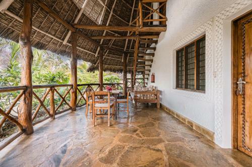 Malaika Beach Villas