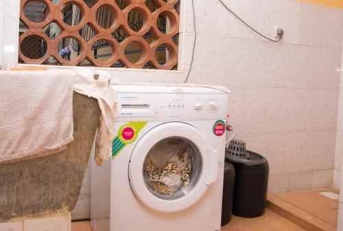 Beautiful Ensuite Room In An Elegant Home....