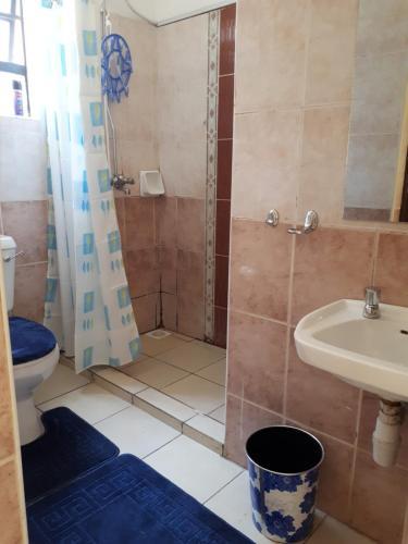 Beautiful Ensuite Room In An Elegant Home....