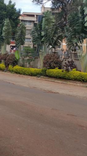 Beautiful Ensuite Room In An Elegant Home....