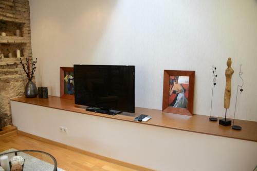 Old Town Traku Street Apartment