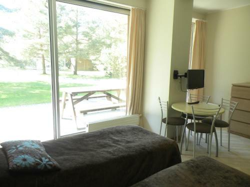 Hostal Holiday Home Lin?ja