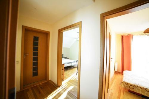 Hostal Birutes Apartments