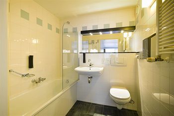 Golden Tulip Loosdrecht Hotel