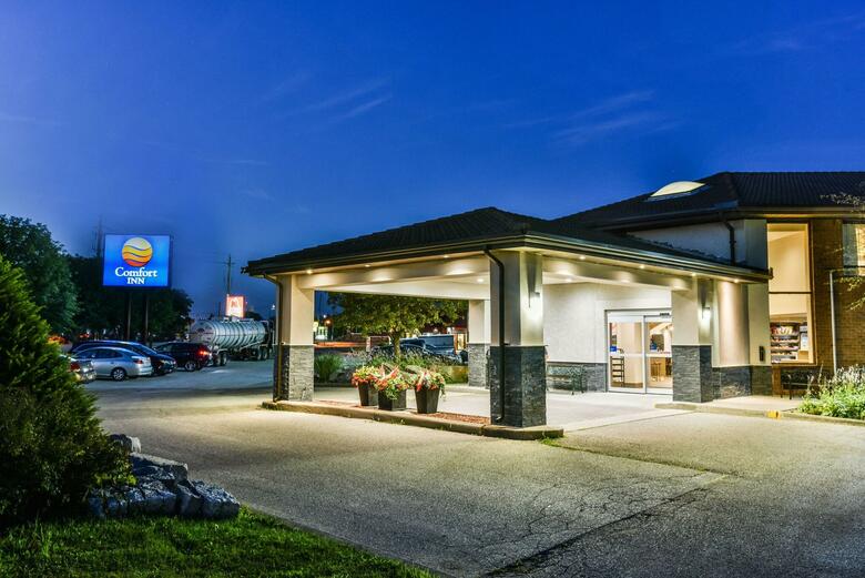 Hotel Comfort Inn