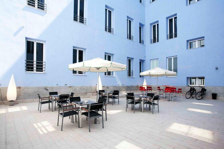 Hotel Petit Palace Santa Barbara