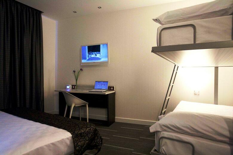 Hotel Petit Palace Santa Barbara